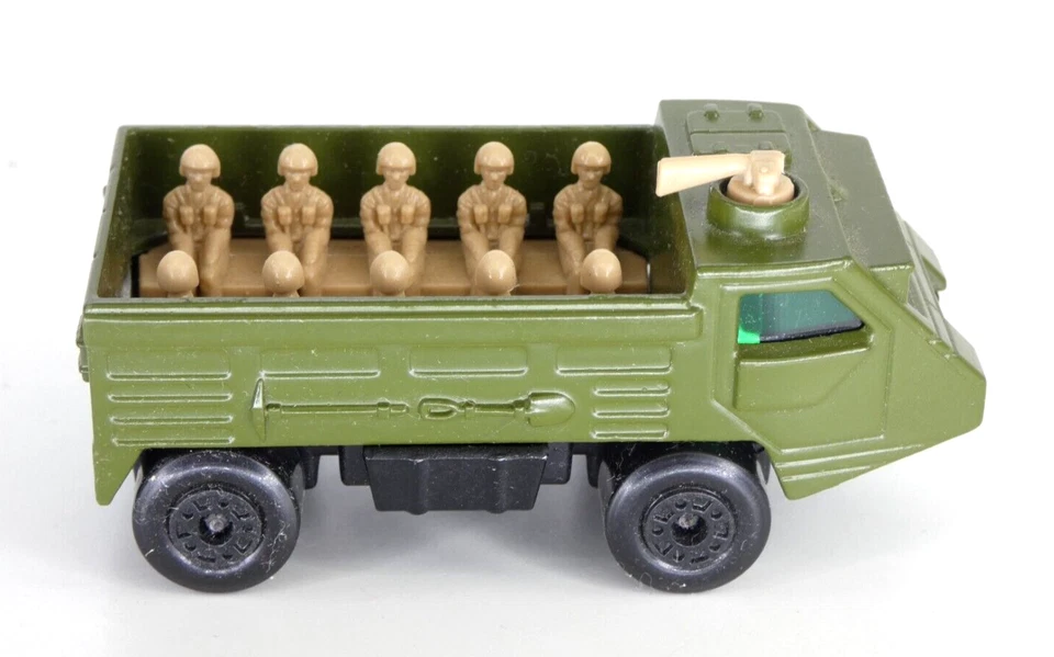 Matchbox Personnel Carrier BOX No 54 Toy Military Vehicle Collectable Vintage - Image 4 of 4