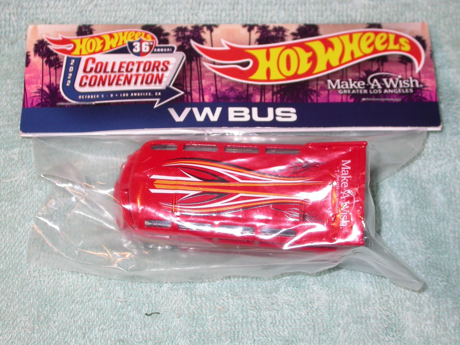 2022 Hot Wheels Convention Bingo Winner red VW Drag Bus in baggie eBay