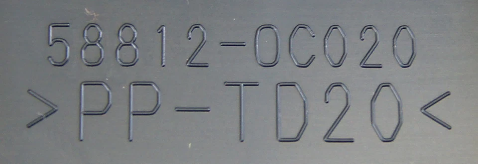 Toyota Sequoia 2008-2009 conjunto de consola central trasera arena y negro nuevo 588200C080E0 Foto 3 de 4