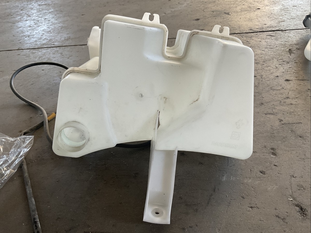 DNA Motoring OEM-WT-NI1288124 Factory Style Windshield Washer Fluid Reservoir W/Cap Tube & Pump Compatible With 07-11 Versa Sedan - View #4