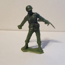 1960's Louis Marx WW2 World War 2 II Green American USA Toy Soldier 60MM Figure
