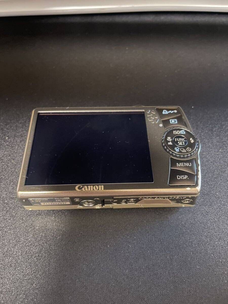 Canon IXY DIGITAL 920 IS 10.0MP Compact Digital Camera Gold Canon IXY DIGITAL 920 IS 10.0MP Compact Digital Camera Gold