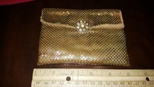 VINTAGE WHITING DAVIS CO GOLD MESH COIN PURSE BAG WALLET LOOK w ORIGINAL LABEL