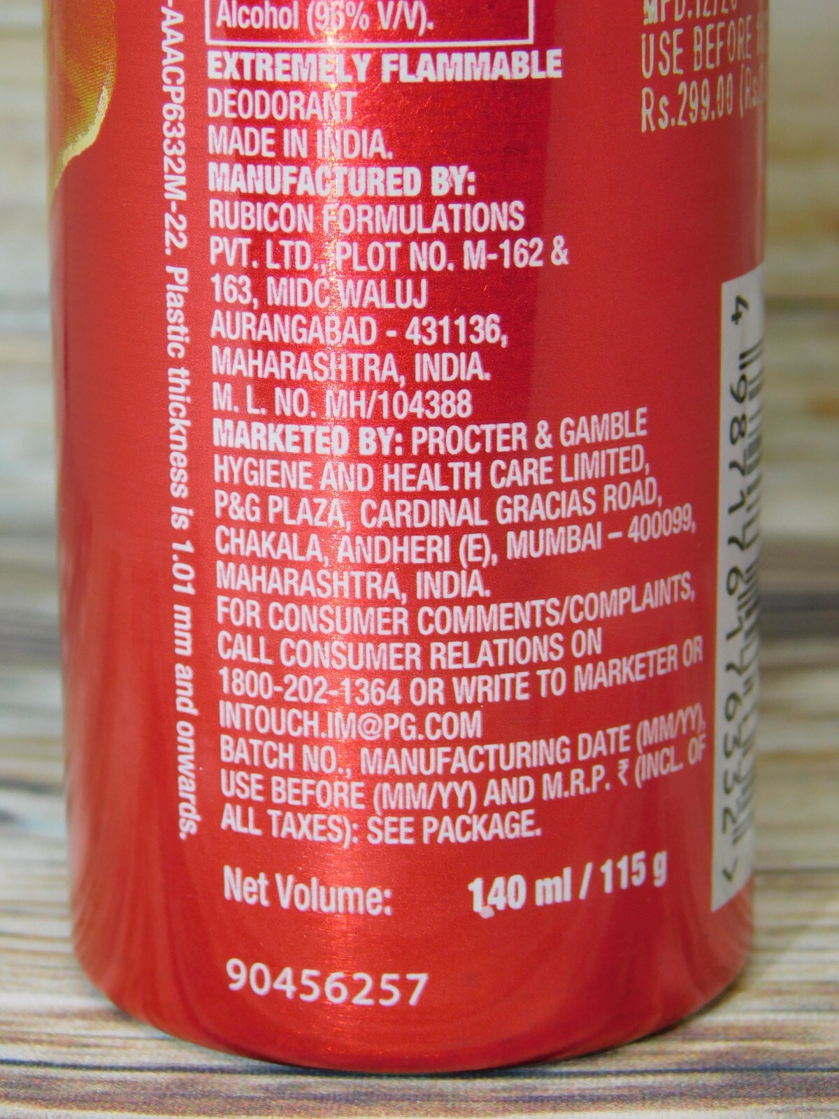 OLD SPICE AMBER Deodorant Body Spray 0% Gas 24 Hour Freshness 140ml Dated 11/25