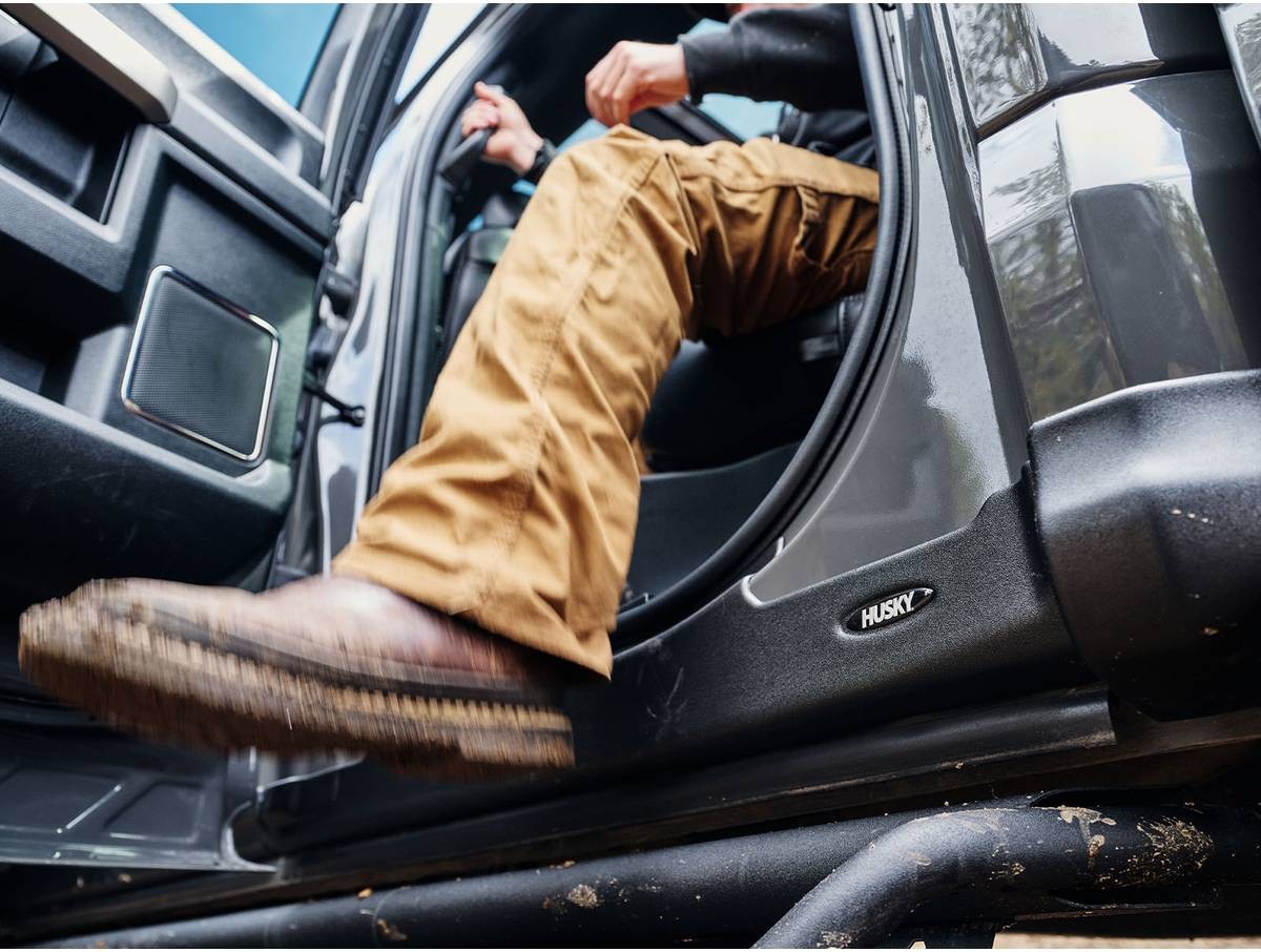 Husky Rocker Panel Kit Fits 14-19 Slvrd 1500,15-19 Slvrd 2500/3500 Dbl Cab Set