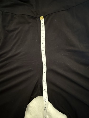 Chatoyant Damengröße 1X schwarz Spitzensaum weites Bein Cropped Pull-On weiche Hose - Bild 8 von 9