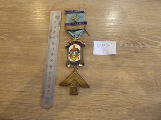 FOUNDER SILVER Masonic Jewel /Medal HYDE ABBEY LODGE NO 8241