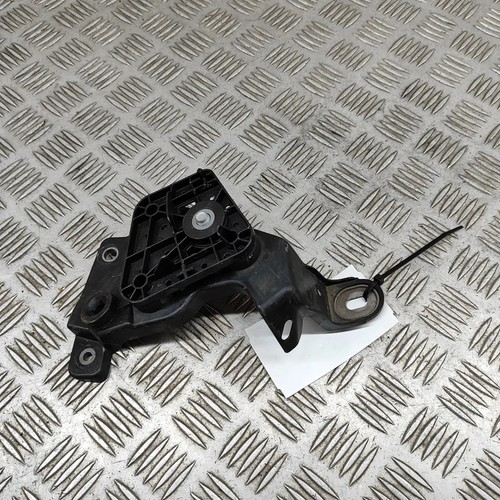 MERCEDES-BENZ C W206 ABS-Pumpenhalter A2064303500 2.0 Benzin 190 kW 2023 2828021