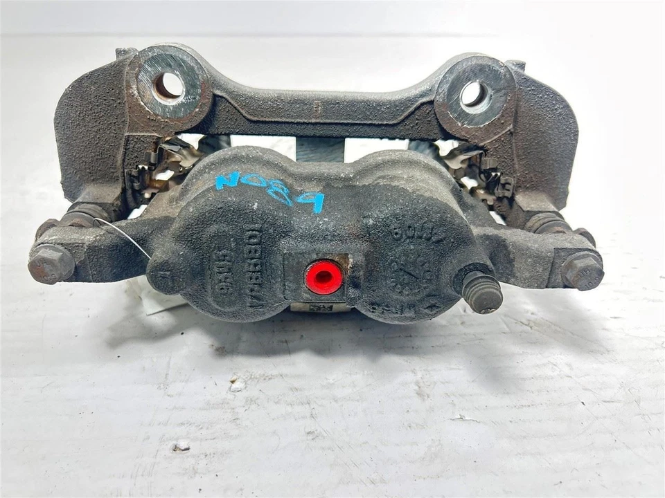 Pinza de freno delantera de doble pistón para conductor Dodge Caravan 2012-2020 OEM Foto 3 de 4