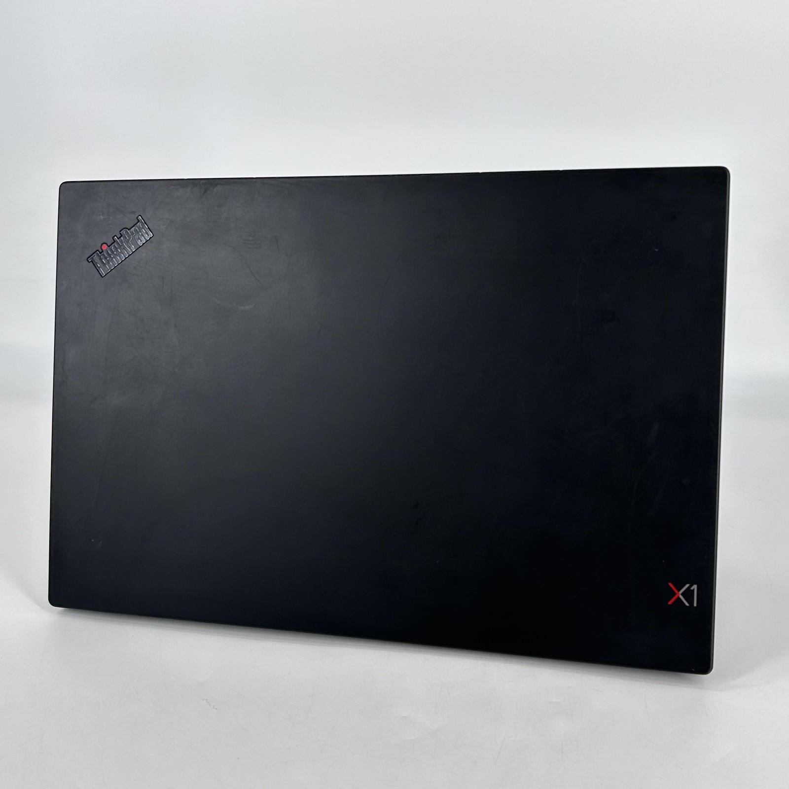 Lenovo ThinkPad X1 Carbon Gen 7 14, 14-Inch Laptop, with Intel Core i7 8th Gen., 512 GB SSD (Solid State Drive), Windows 11 Pro
