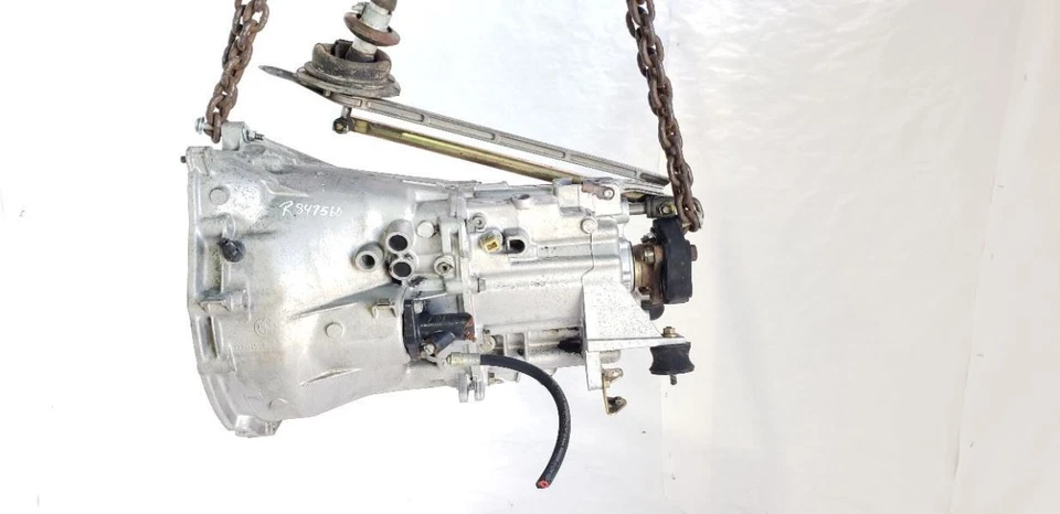 Conjunto de transmisión 1,9 L manual OEM 1997 BMW Z3 Foto 2 de 4