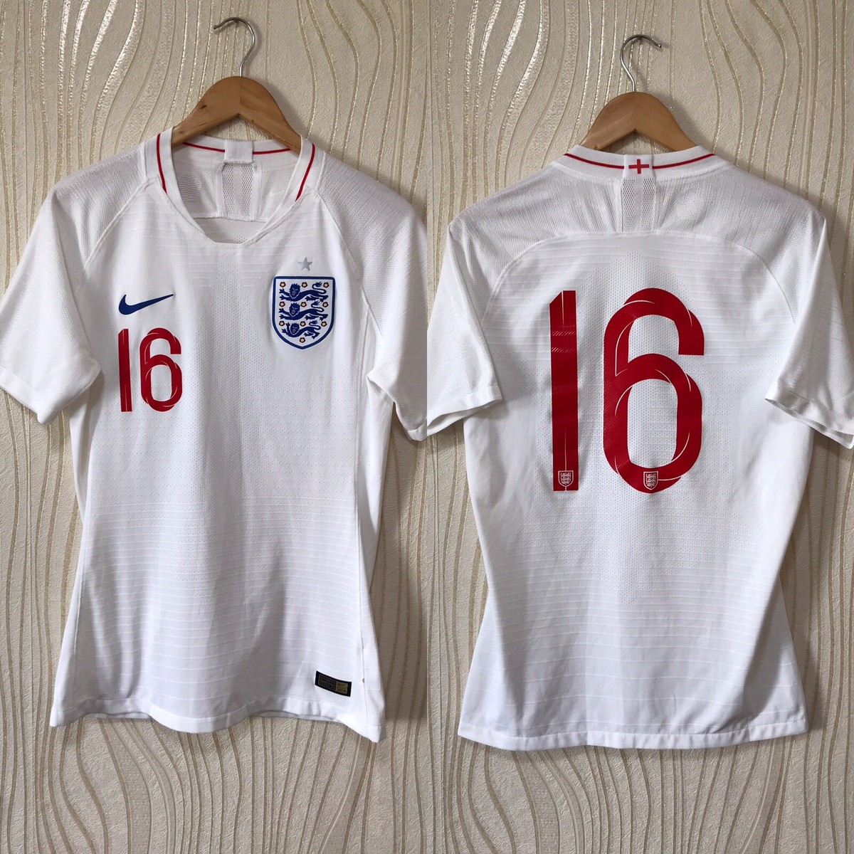 ウェア NIKE England National Team Jersey M ENGLAND 2018 HOME FOOTBALL SHIRT SOCCER JERSEY NIKE PLAYER ISSUE