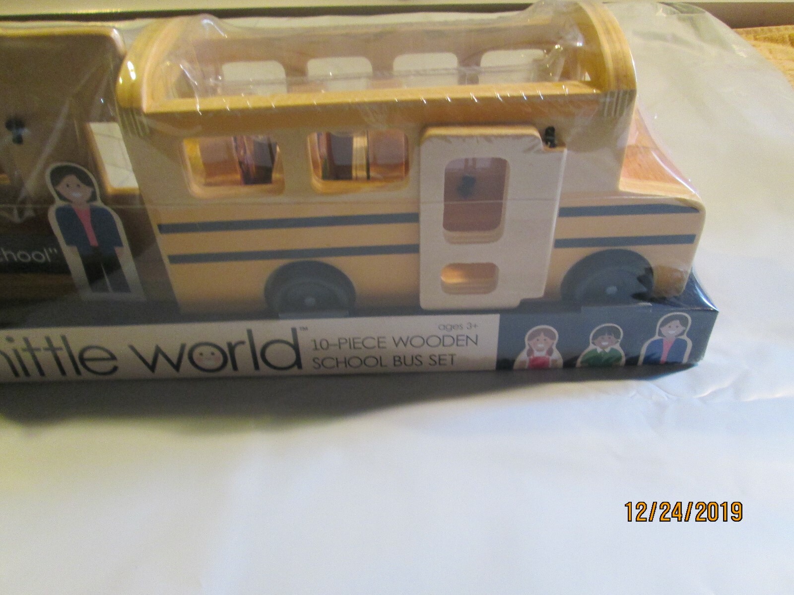 melissa and doug wooden school bus