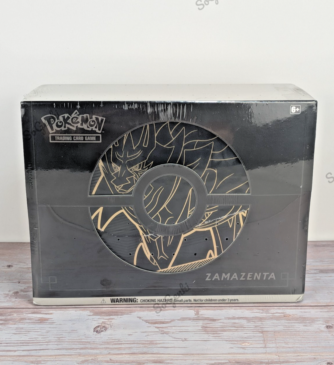 Pokemon TCG Sword & Shield Zamazenta Elite Trainer Box Plus ETB