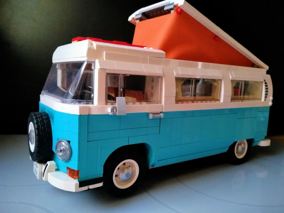 LEGO Icons 10279 Volkswagen T2 Camper Van, photo 3 sur 5