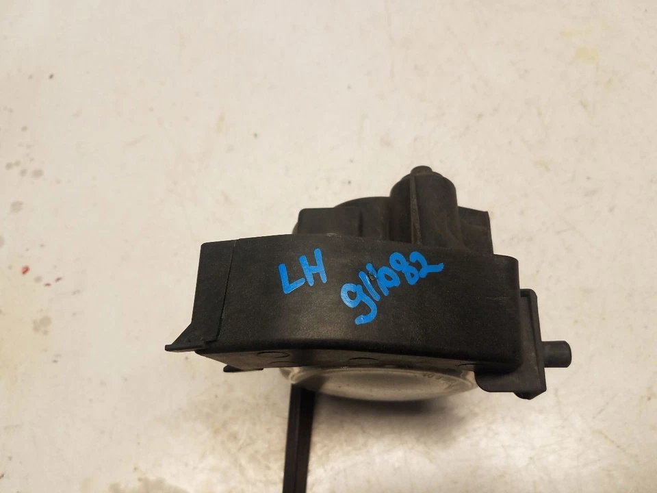 Farol de neblina esquerdo para motoristas Subaru Forester 2006-08 - montado no para-choque - Imagem 4 de 4