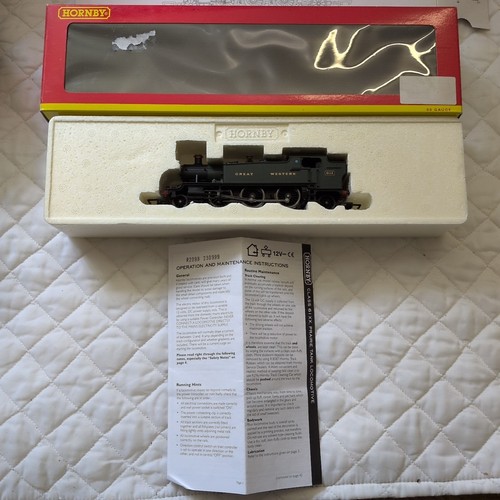 Hornby R2098 GWR 61XX Class 2-6-2T Lok Nr. 6113 in GWR grüner Lackierung Spurweite OO | Zustand: New