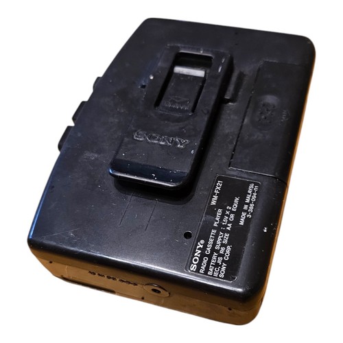Reproductor de casete portátil Sony AM/FM Walkman WM-FX21 para piezas o reparación - Imagen 7 de 8