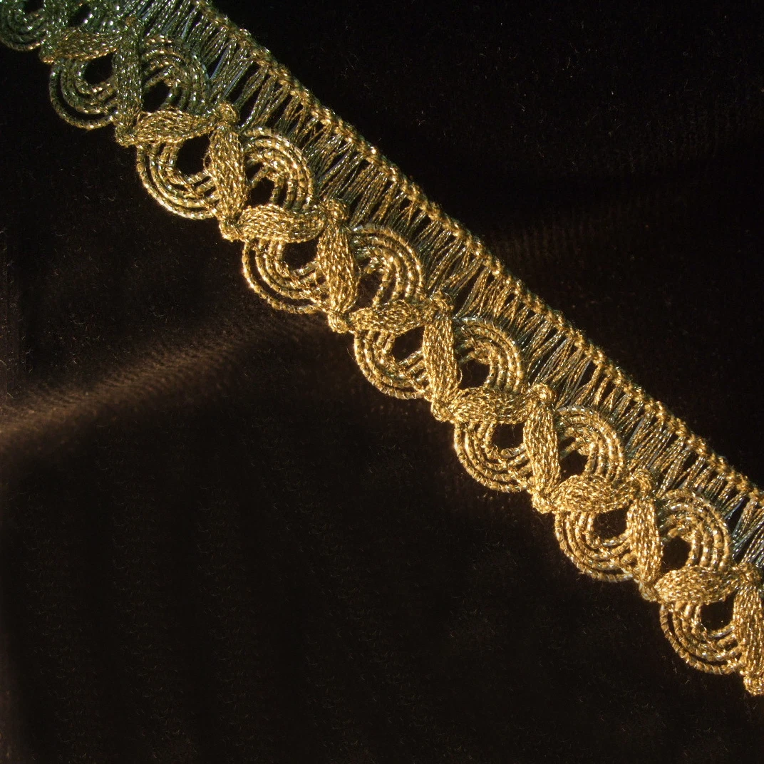 Antique gold metallic lace trim swag brocade braid loops yardage 1 wide vtg