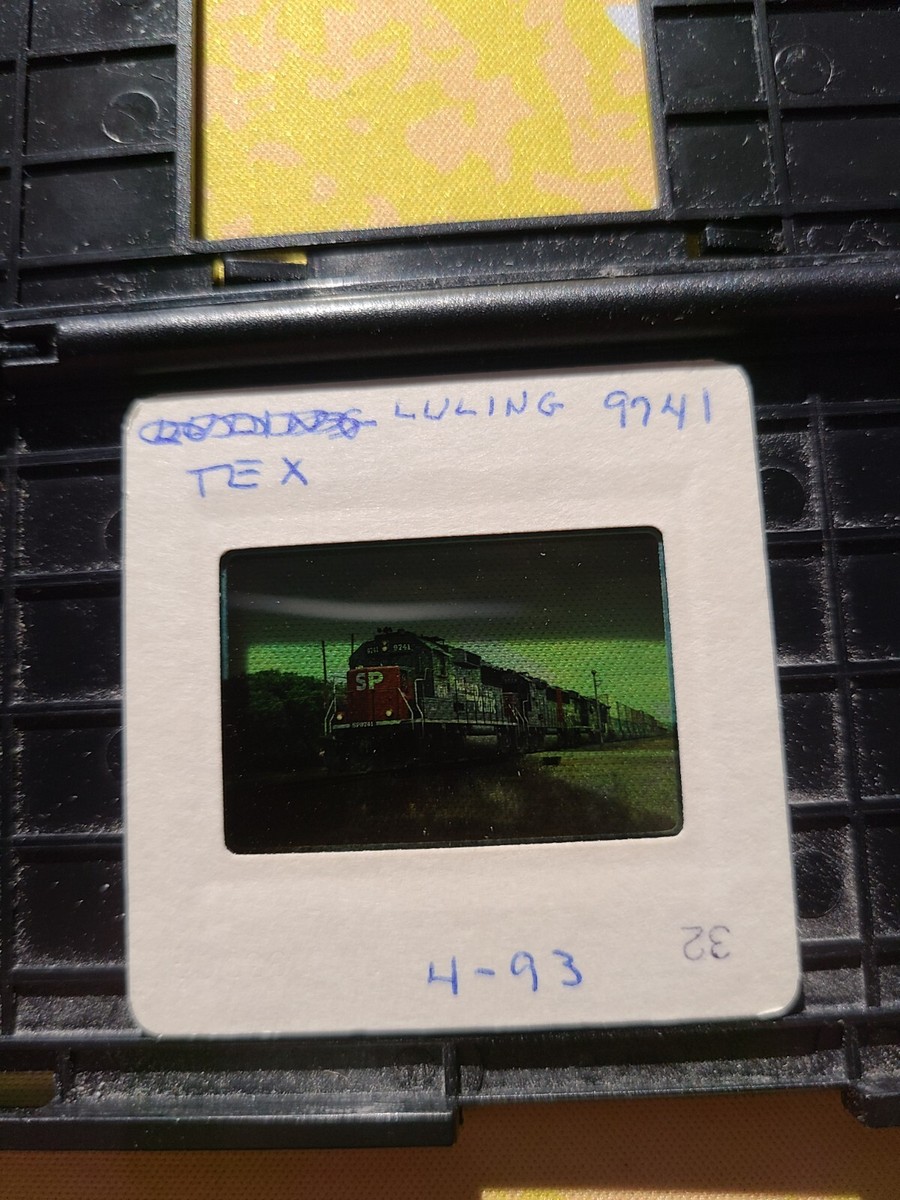Orig. Slide Southern Pacific SP 9741 EMD GP60 Luling TEX 4-1993