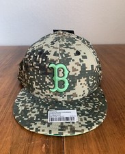 Nike True Boston Red Sox Digital Camo Snapback Hat Neon Highlight Military Rare