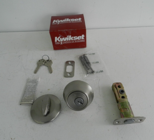 KWIKSET  Keyed Deadbolt Lock Set - Entry  Satin Nickel Finish - NEW - Picture 1 of 2