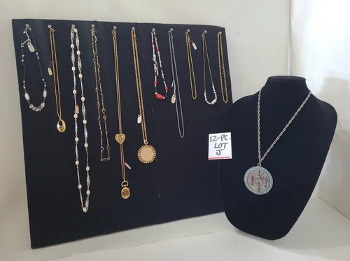 Costume Jewelry Vintage Lot 12 Necklace Charms, Chain, Beads Gold Tone & More J