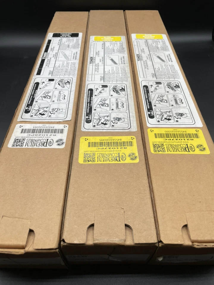 Lote de 3 tóner compatibles 1 negro 821026 / 2 amarillo 821027 para Ricoh SP C820DN Foto 2 de 2