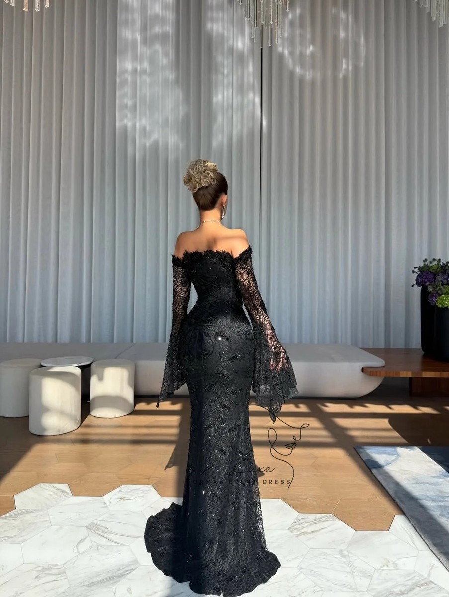 dress brown Light Ruched Maxi - Maxi Dresses This season's Jessica Rabbit Wood type:Solid American Walnut this dress flatters the Fall Wedding