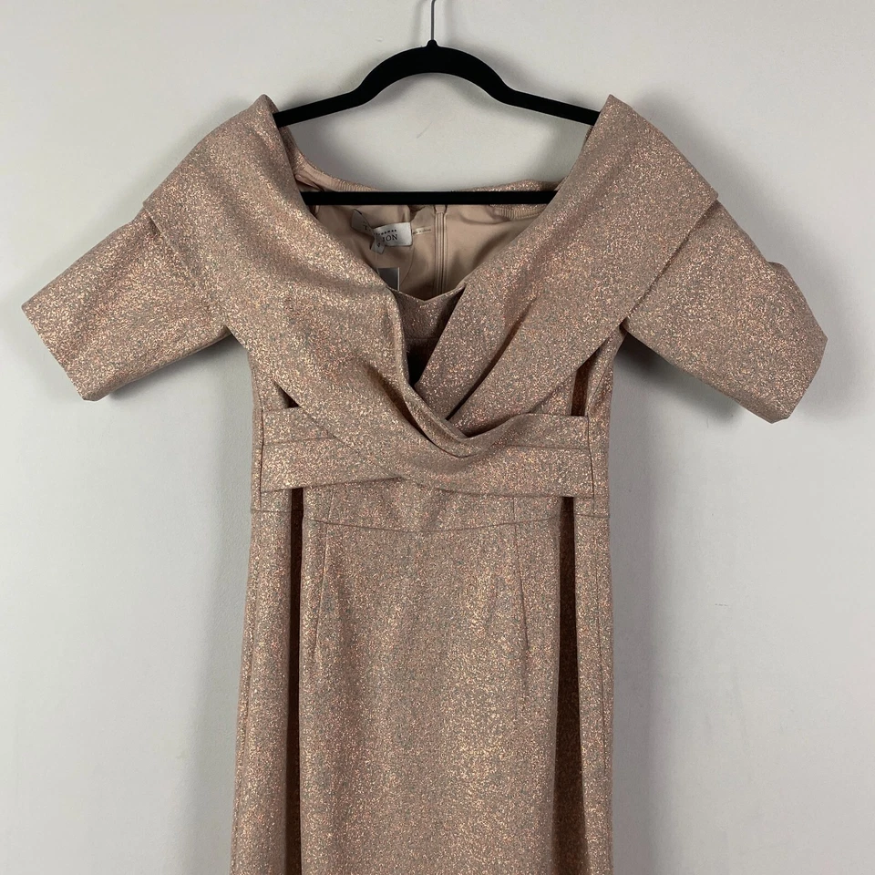 Vestido Teri Jon by Rickie Freeman Hombro Descubierto Talla 4 Oro Rosa Metálico Foto 2 de 4