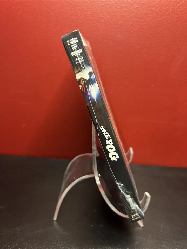 The Fog Collector's Edition (4K UHD+BD+NM Slipcover+Poster+Figure) Sealed #5 Foto 4 de 4