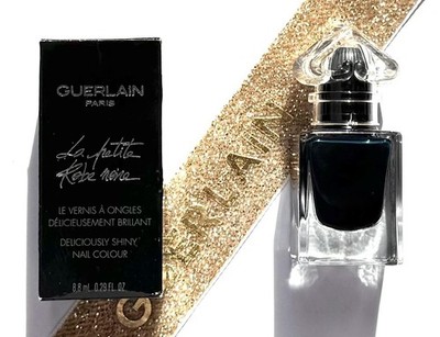 Guerlain La Petite Robe Noire Deliciously Shiny Nail Colour 004 Jaqua Ink 8.8ml
