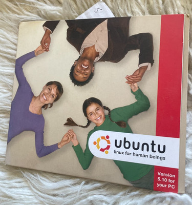 UBUNTU CD - LINUX FOR HUMAN BEINGS. VERSION 5.10 FOR YOUR PC