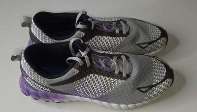 Reebok Twistform w/ MemoryTech Inserts - v72307 - Women s Size 9 Purple Gray
