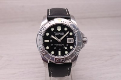 Victorinox Swiss Army Mens Watch Stainless Steel Dive Master 500