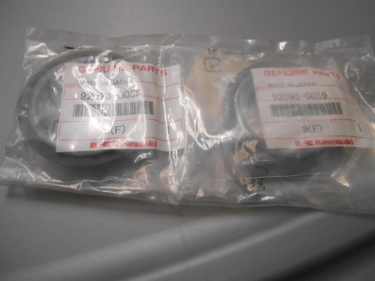 NOS Kawasaki Front Fork Dust Seal 2006-2012 KX250 92093-0059 Qty 2