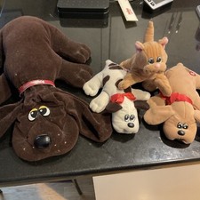 Vintage Pound Puppies Lot Of 4 -3 Puppies 1 Kitten