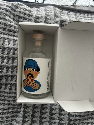 Siegfried Gin x Domino's Pizza - Limited Edition ''New York Style Salami''