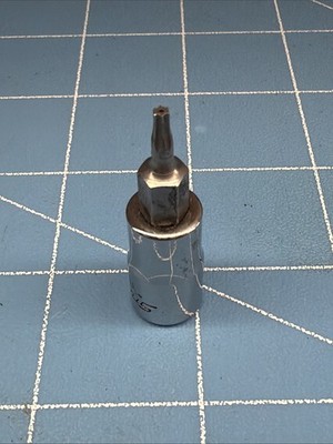 Snap-On Tools USA 1/4'' Drive T8R Tamper Resistant Torx Socket TTXR8E
