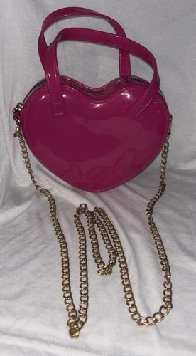 Cute Pink Heart Shaped Purse with Gold Chain – Y2K Barbiecore Style