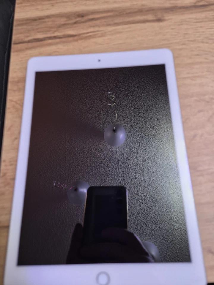 Apple iPad Pro 9.7-inch, 128GB, Wi-Fi+ Cellular - Bild 3 von 4