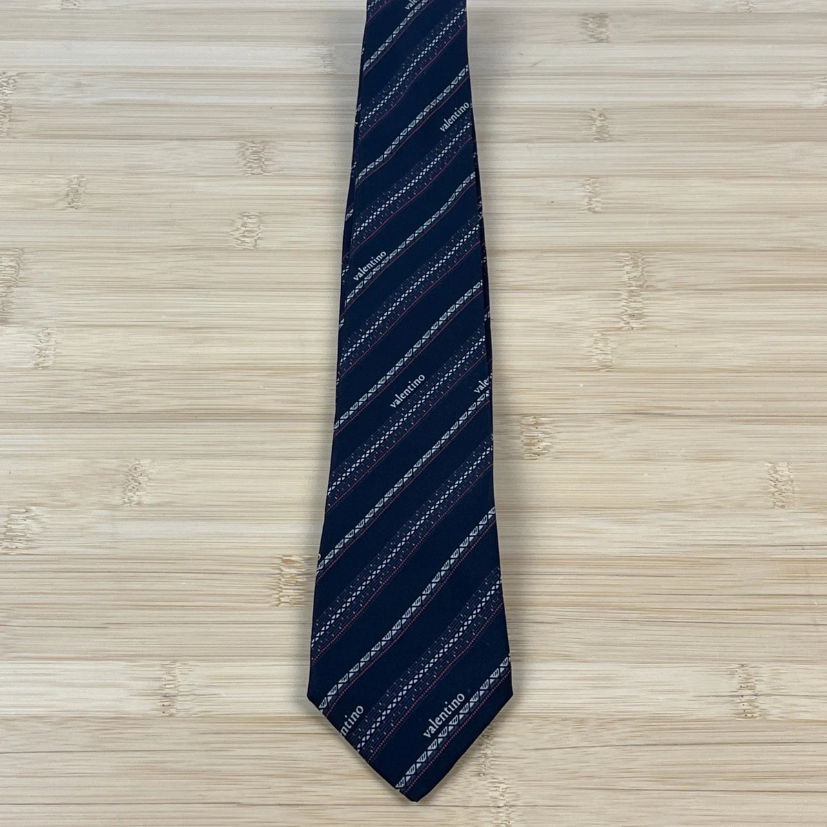 Valentino Cravatta Blu a righe TIE SETA SILK completo abito