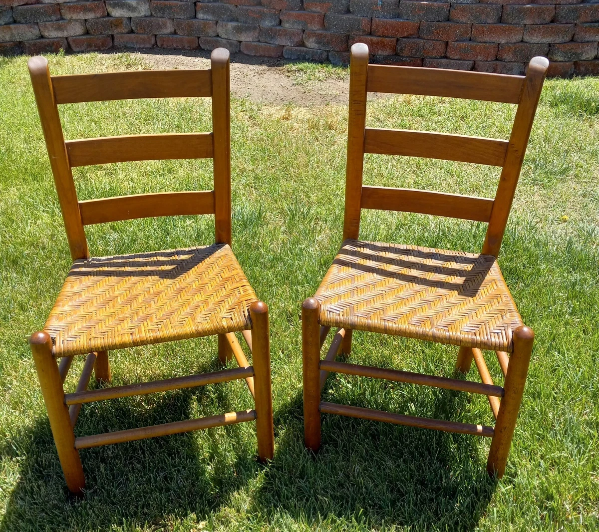 2 Vintage Farmhouse Ladder Back Dining Chairs Woven Cane Rush