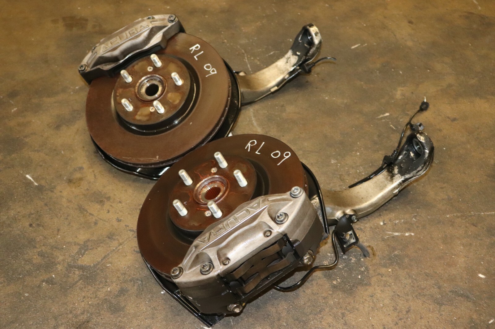 20092012 Acura RL Front Calipers Brakes Disc Hub Knuckles Rotors Assembly OEM eBay