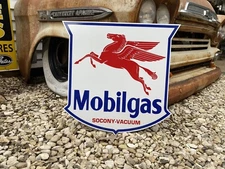 Antique Vintage Old Style Mobil Gas Service Station Sign