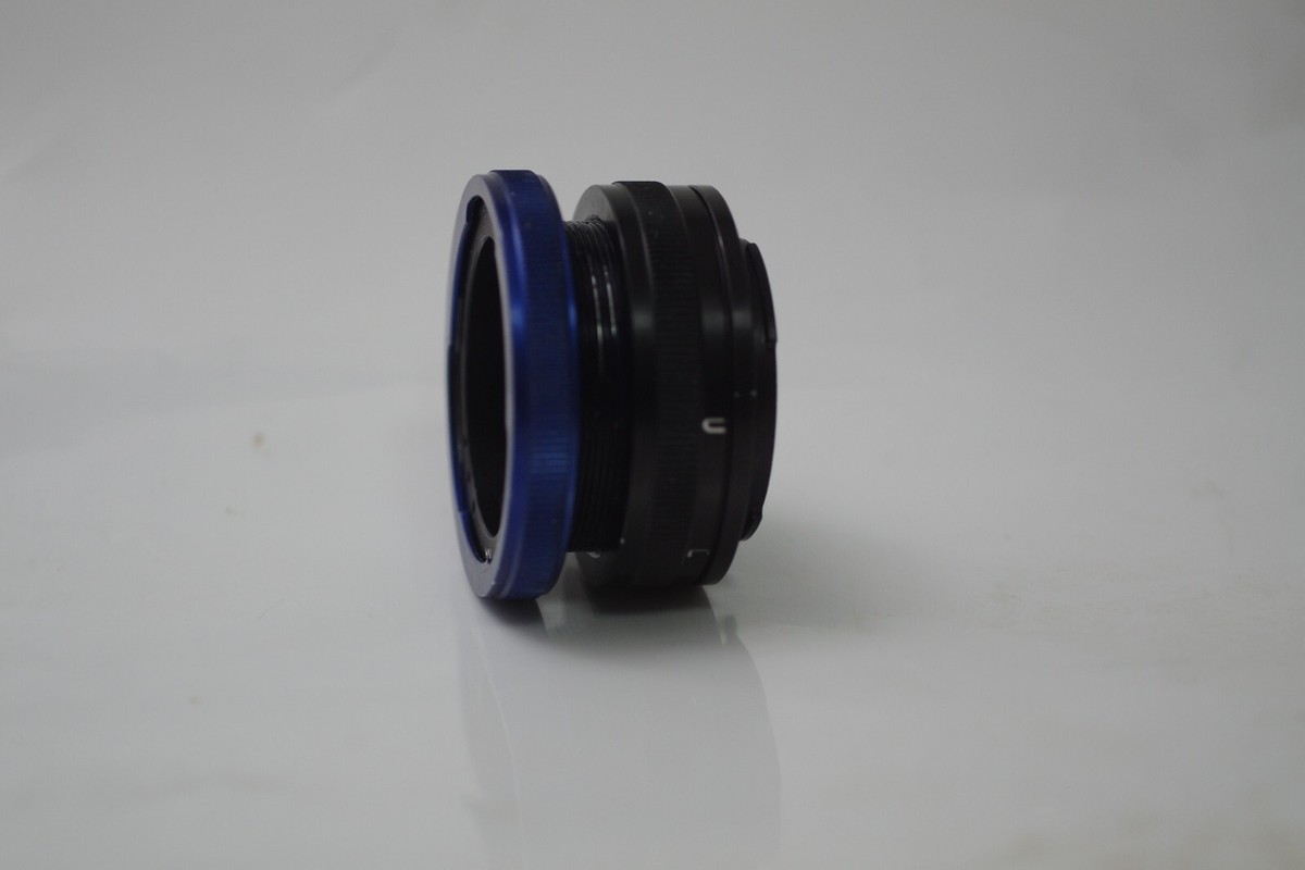 Petriflex Petri Lens onto Sony E mount adapter with built in close