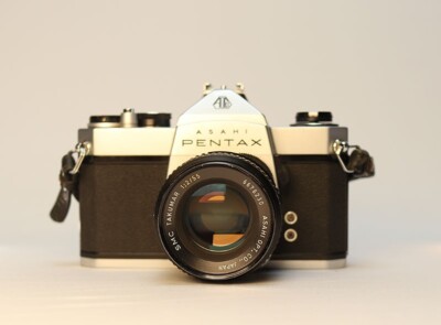   Vintage Asahi Pentax Camera with SMC Takumar 55mm f/2 Lens   Great Condition