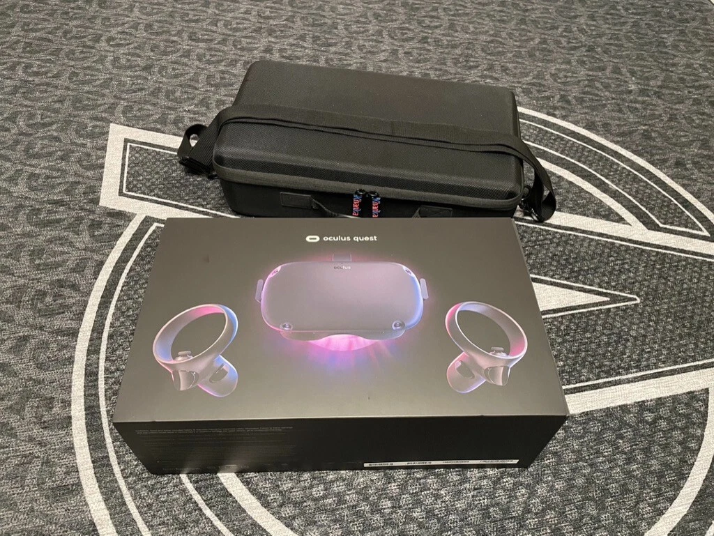 Meta Oculus Quest 1 gb Black, In Box, Excellent Condition, with Carrying  Case!