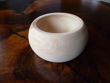 Zirbenholzschale Gedrechselte Schale aus Zirbe Deko Holzschale Handgemacht