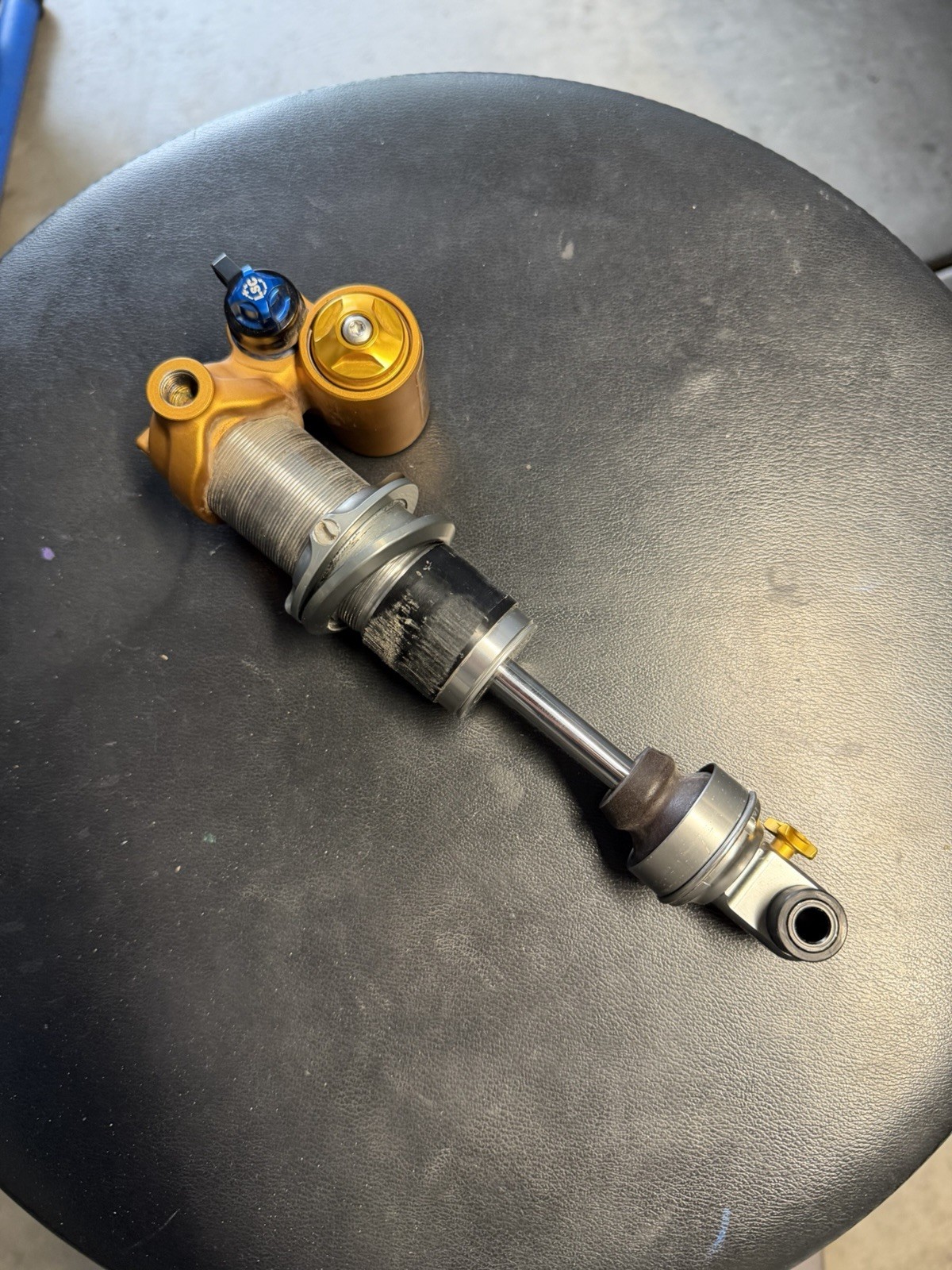 Ohlins TTX22 M2 Coil Rear Shock - Metric, 205x65 - Light Use Low Miles